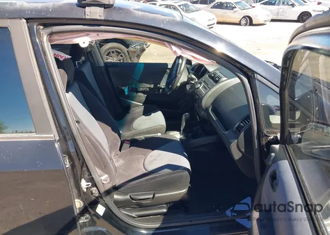 2008 Honda Fit Sport z USA, uszkodzony, nr VIN JHMGD38628S054606